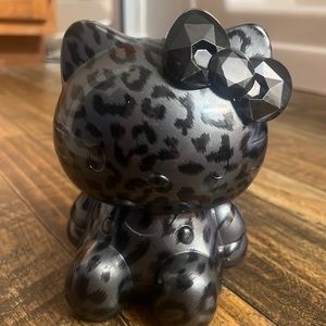 Hello kitty make up brush holder